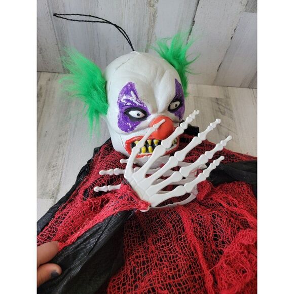 Halloween Joker clown hanging scary prop circus decor - Picture 6 of 11